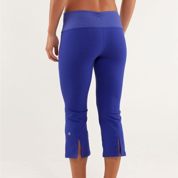 Lululemon Gather & Crow Crop Pigment Blue/ Tonka S - Picture 1 of 8
